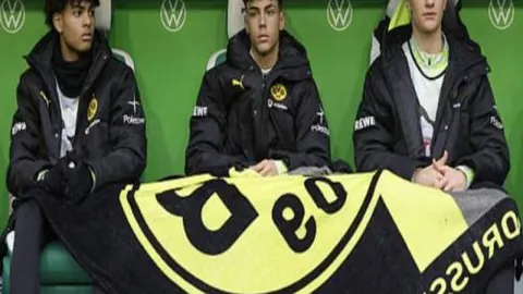 《罗塞尼尔揭秘：詹姆斯小状况，阿昌庞潜力无限，中卫之才初露锋芒》